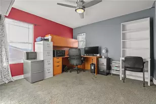 29724 Castlebury, Castaic, CA 91384 - Photo 41