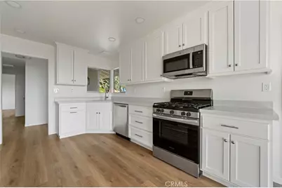 833 N 16th Street, Montebello, CA 90640 - Photo 5