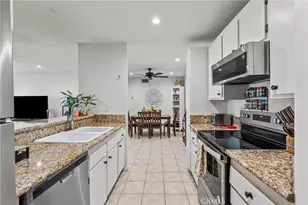 25736 Player Dr, Valencia, CA 91355 - Photo 21