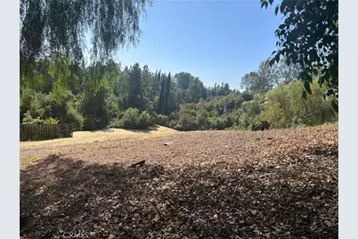 5075 Hood Drive, Woodland Hills, CA 91364 - Photo 1