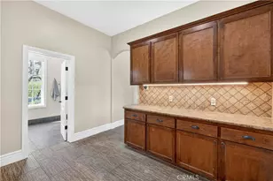 27513 Deer Creek Way, Keene, CA 93531 - Photo 25