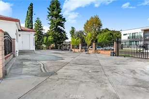 15210 Cohasset St, Van Nuys, CA 91405 - Photo 3