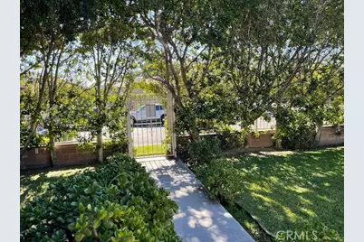 11143 Emelita, North Hollywood, CA 91601 - Photo 7