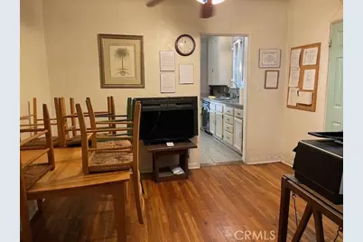 6709 Vesper, Van Nuys, CA 91405 - Photo 9