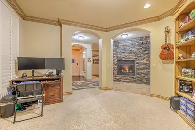 3335 E Avenue T8, Palmdale, CA 93550 - Photo 17