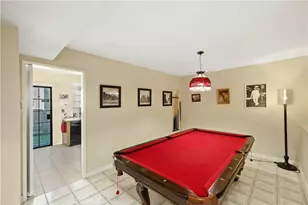 5707 Topanga Canyon Blvd, Woodland Hills, CA 91367 - Photo 9