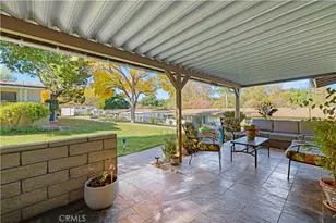 19348 Ave Of The Oaks, Newhall, CA 91321 - Photo 3