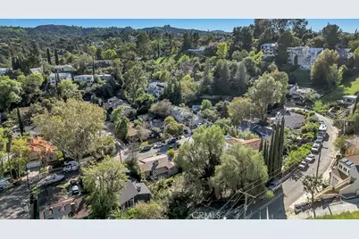 21501 Velicata Street, Woodland Hills, CA 91364 - Photo 51