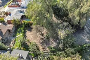 21501 Velicata St, Woodland Hills, CA 91364 - Photo 37