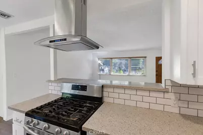 21501 Velicata Street, Woodland Hills, CA 91364 - Photo 15