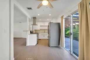 21501 Velicata St, Woodland Hills, CA 91364 - Photo 17