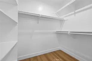 9502 Via Salerno, Burbank, CA 91504 - Photo 19