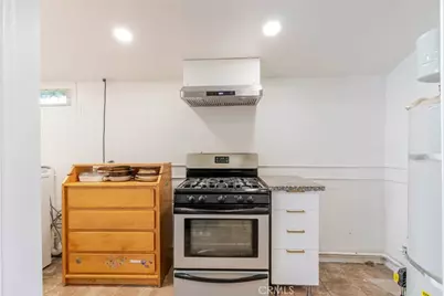 10434 Irma Avenue, Tujunga, CA 91042 - Photo 5