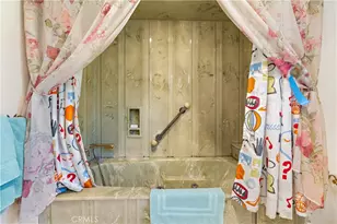 11944 Briarvale Ln, Studio City, CA 91604 - Photo 21