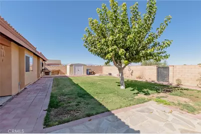11043 Rome Beauty Drive, California City, CA 93505 - Photo 33