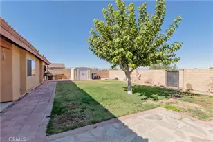 11043 Rome Beauty Dr, California City, CA 93505 - Photo 33