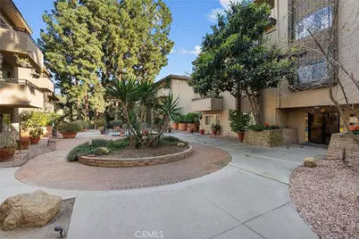 6752 Hillpark #202, Los Angeles, CA 90068 - Photo 25