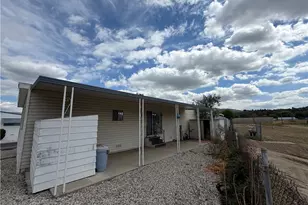 27361 Sierra Hwy, Canyon Country, CA 91351 - Photo 21