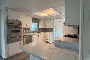 27361 Sierra Hwy, Canyon Country, CA 91351 - Photo 9