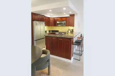 8512 Tuscany #222, Playa del Rey, CA 90293 - Photo 3