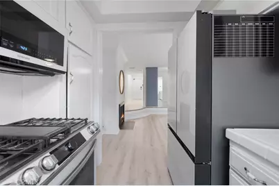 1355 N Sierra Bonita Avenue #208, West Hollywood, CA 90046 - Photo 9