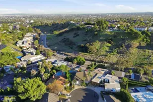 4400 Don Zarembo, Baldwin Hills, CA 90008 - Photo 53