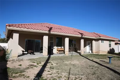 10600 Aspen, California City, CA 93505 - Photo 17