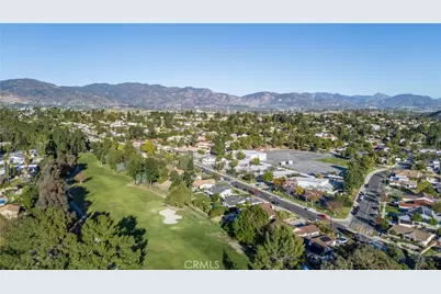 11722 Hayvenhurst, Granada Hills, CA 91344 - Photo 41