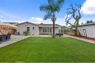 9233 Swinton Avenue, North Hills, CA 91343 - Photo 19