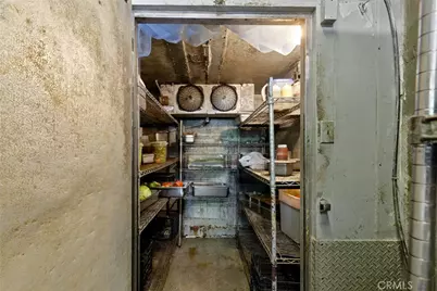 21620 Roscoe #21602-21604, Canoga Park, CA 91304 - Photo 17