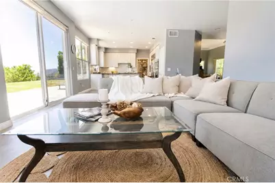 5928 Vista De La Luz, Woodland Hills, CA 91367 - Photo 9