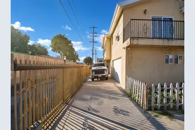 7114 El Selinda Ave, Bell Gardens, CA 90201 - Photo 3