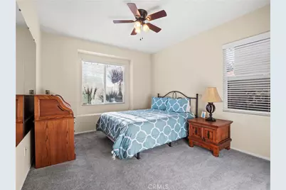 19205 Carranza, Saugus, CA 91350 - Photo 9