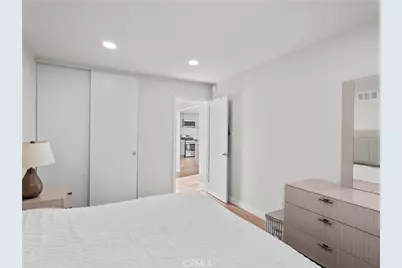 23208 Cuervo, Valencia, CA 91354 - Photo 11