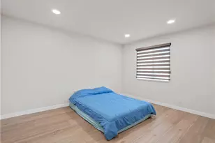 23208 Cuervo, Valencia, CA 91354 - Photo 19