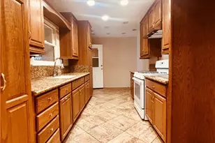 38326 16th, Palmdale, CA 93550 - Photo 9