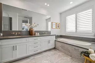 23097 Lowridge Pl, Saugus, CA 91390 - Photo 21