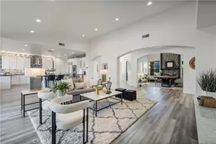 23097 Lowridge Pl, Saugus, CA 91390 - Photo 9