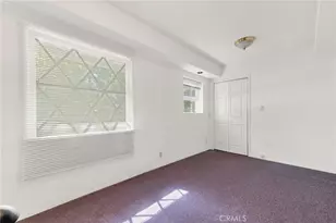 20555 Dumont St, Woodland Hills, CA 91364 - Photo 23