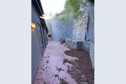 8655 Hillside, Los Angeles, CA 90069 - Photo 15