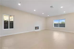 13980 Ginger Ln, San Fernando, CA 91340 - Photo 3