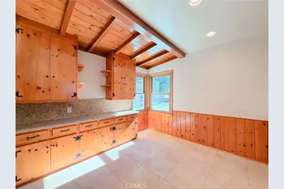 22137 Ybarra, Woodland Hills, CA 91364 - Photo 9