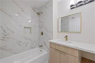 22038 Alamogordo Rd, Saugus, CA 91350 - Photo 17