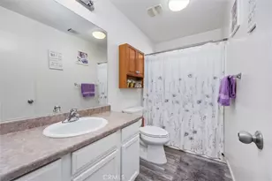 12305 Quiet Pasture Dr, Bakersfield, CA 93312 - Photo 25