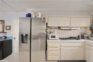 19816 Marilla, Chatsworth, CA 91311 - Photo 9