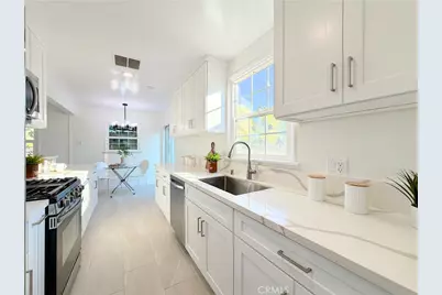 6553 Winnetka, Winnetka, CA 91306 - Photo 9