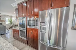 23321 Cuestport Dr, Valencia, CA 91354 - Photo 17