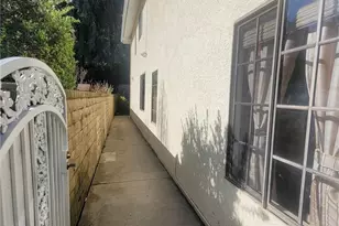 24371 Crestview, Newhall, CA 91321 - Photo 41