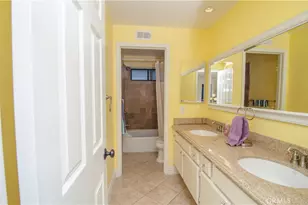 24371 Crestview, Newhall, CA 91321 - Photo 37