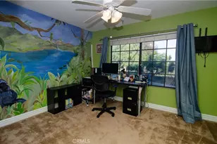 24371 Crestview, Newhall, CA 91321 - Photo 35